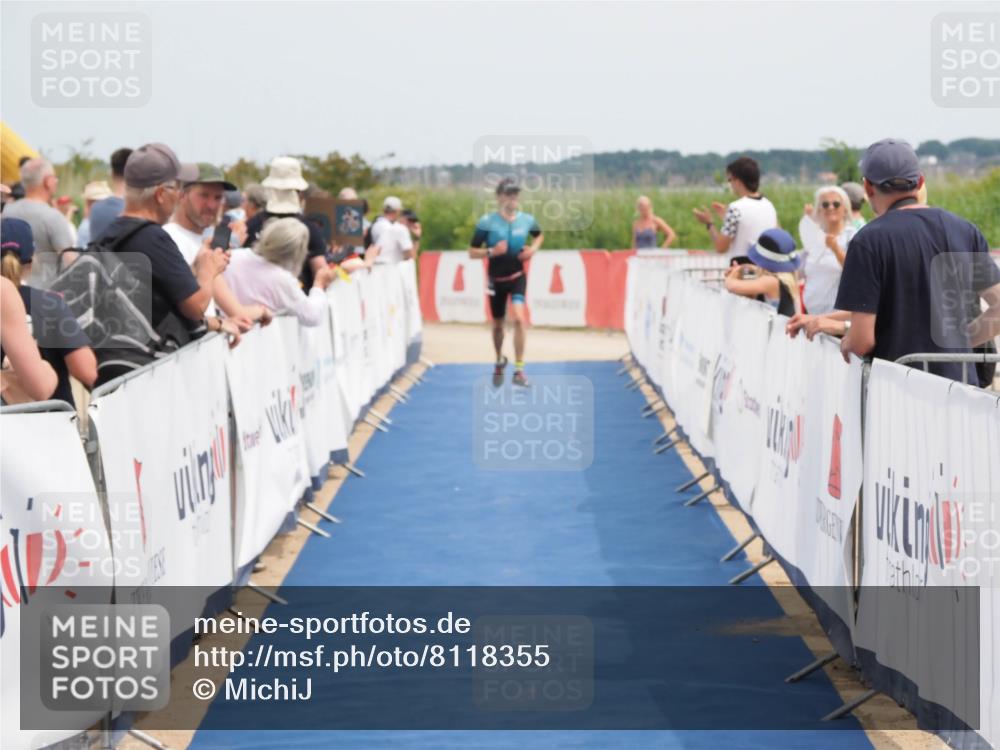 22.06.2025 - Viking Triathlon MichiJ http://msf.ph/oto/8118355 22.06.2025 14:57:35 Ziel 316 meine-sportfotos.de