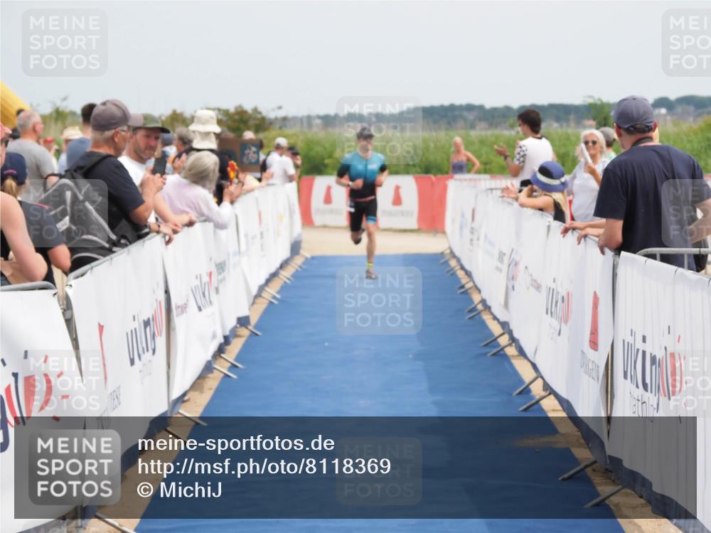 22.06.2025 - Viking Triathlon MichiJ http://msf.ph/oto/8118369 22.06.2025 14:57:35 Ziel 316 meine-sportfotos.de