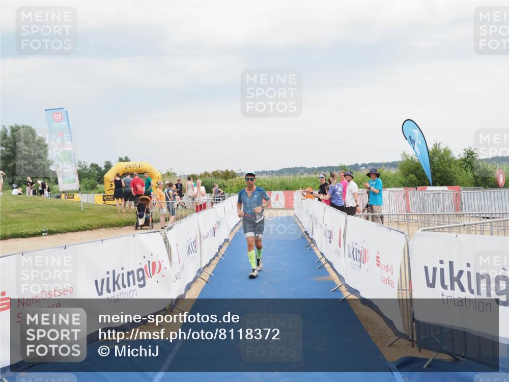 22.06.2025 - Viking Triathlon MichiJ http://msf.ph/oto/8118372 22.06.2025 16:56:16 Ziel 23 meine-sportfotos.de