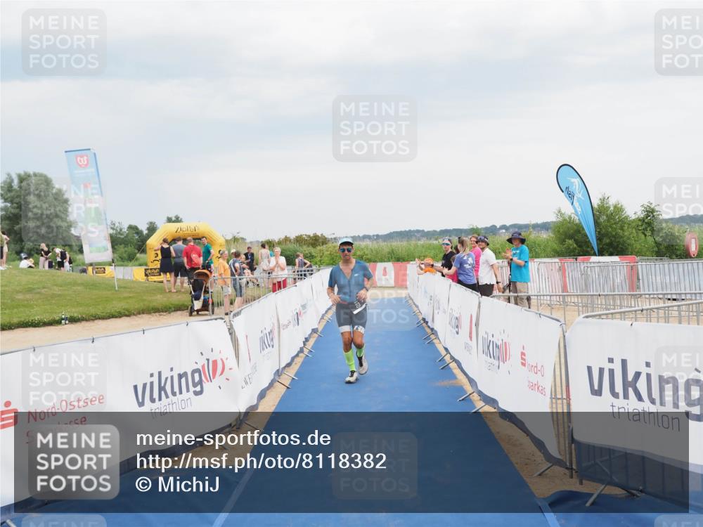 22.06.2025 - Viking Triathlon MichiJ http://msf.ph/oto/8118382 22.06.2025 16:56:16 Ziel 23 meine-sportfotos.de