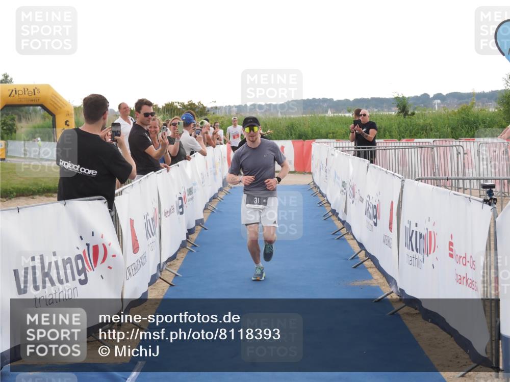 22.06.2025 - Viking Triathlon MichiJ http://msf.ph/oto/8118393 22.06.2025 16:28:07 Ziel 31, 285, 601 meine-sportfotos.de
