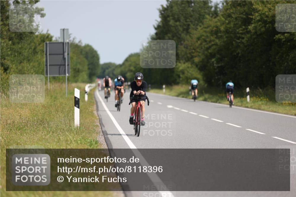 22.06.2025 - Viking Triathlon Yannick Fuchs http://msf.ph/oto/8118396 22.06.2025 11:44:04 Radfahren 6, 31, 121, 143, 396 meine-sportfotos.de