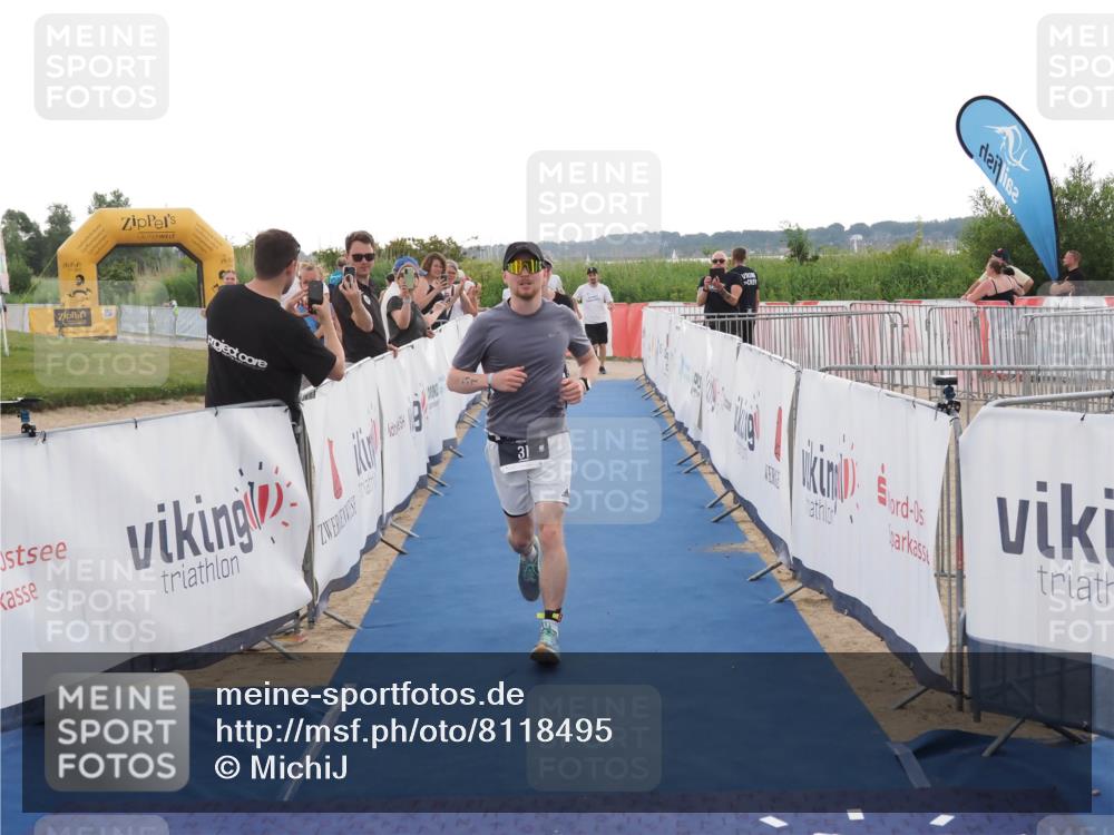 22.06.2025 - Viking Triathlon MichiJ http://msf.ph/oto/8118495 22.06.2025 16:28:08 Ziel 31, 285, 601 meine-sportfotos.de