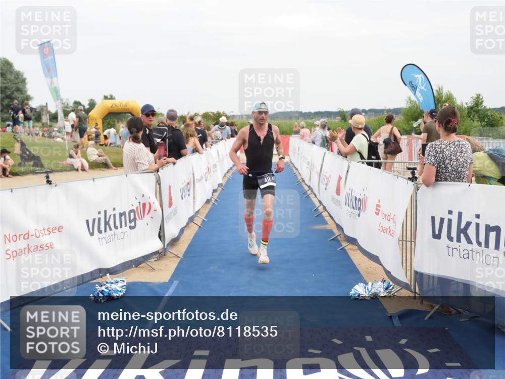 22.06.2025 - Viking Triathlon MichiJ http://msf.ph/oto/8118535 22.06.2025 15:08:23 Ziel 265, 411 meine-sportfotos.de