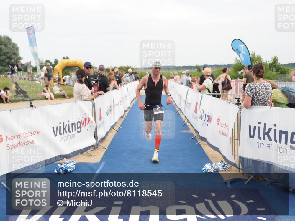 22.06.2025 - Viking Triathlon MichiJ http://msf.ph/oto/8118545 22.06.2025 15:08:23 Ziel 265, 411 meine-sportfotos.de