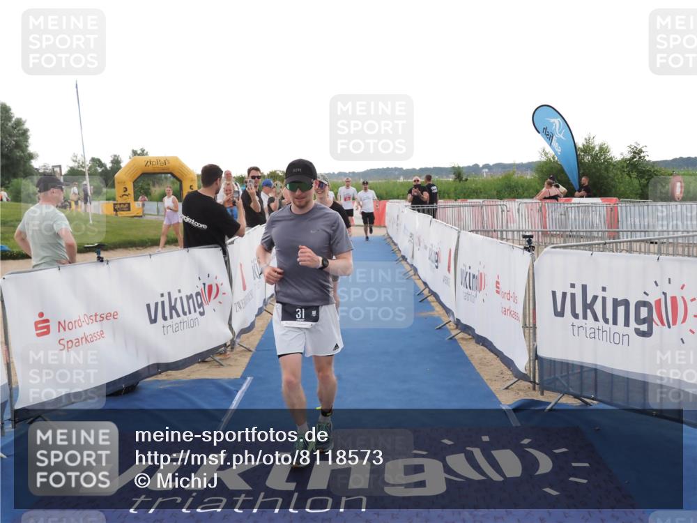 22.06.2025 - Viking Triathlon MichiJ http://msf.ph/oto/8118573 22.06.2025 16:28:09 Ziel 31, 285, 601 meine-sportfotos.de