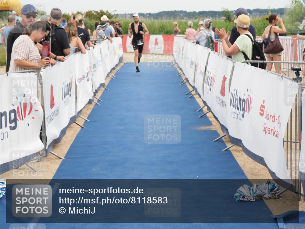 22.06.2025 - Viking Triathlon MichiJ http://msf.ph/oto/8118583 22.06.2025 15:08:25 Ziel 265, 411 meine-sportfotos.de