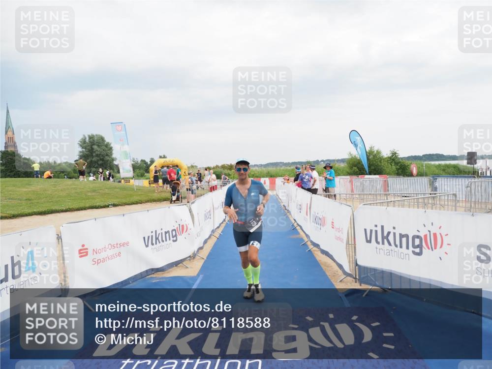 22.06.2025 - Viking Triathlon MichiJ http://msf.ph/oto/8118588 22.06.2025 16:56:18 Ziel 23 meine-sportfotos.de