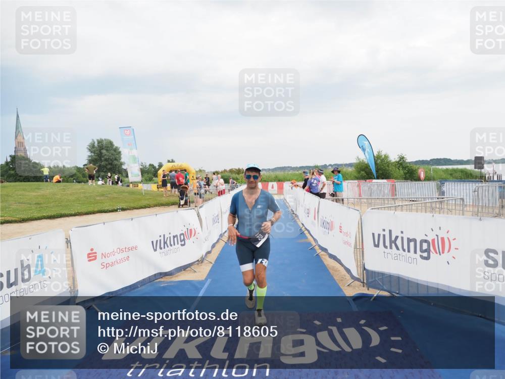 22.06.2025 - Viking Triathlon MichiJ http://msf.ph/oto/8118605 22.06.2025 16:56:18 Ziel 23 meine-sportfotos.de
