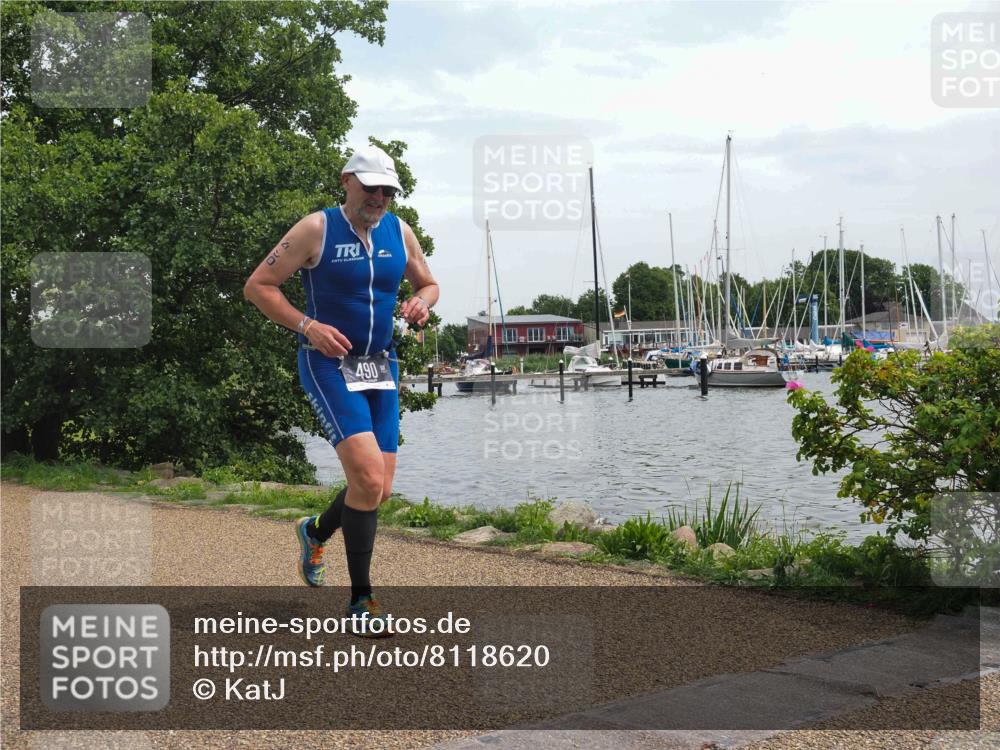 22.06.2025 - Viking Triathlon KatJ http://msf.ph/oto/8118620 22.06.2025 15:11:20 Laufen 490 meine-sportfotos.de