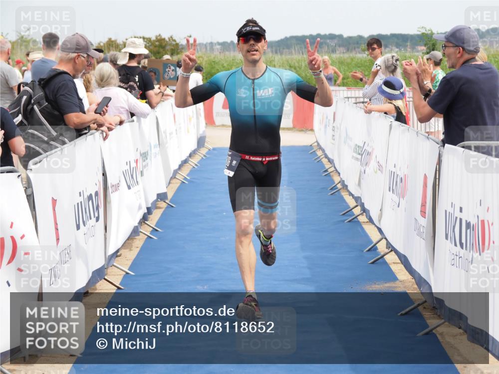 22.06.2025 - Viking Triathlon MichiJ http://msf.ph/oto/8118652 22.06.2025 14:57:38 Ziel 316 meine-sportfotos.de