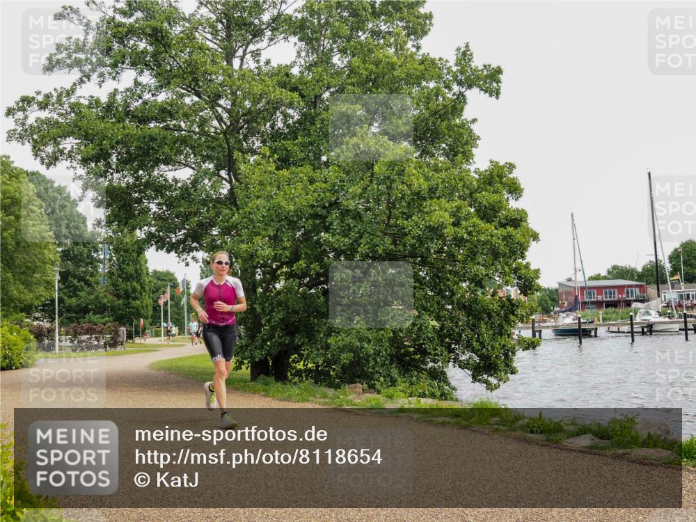 22.06.2025 - Viking Triathlon KatJ http://msf.ph/oto/8118654 22.06.2025 15:11:49 Laufen 249 meine-sportfotos.de