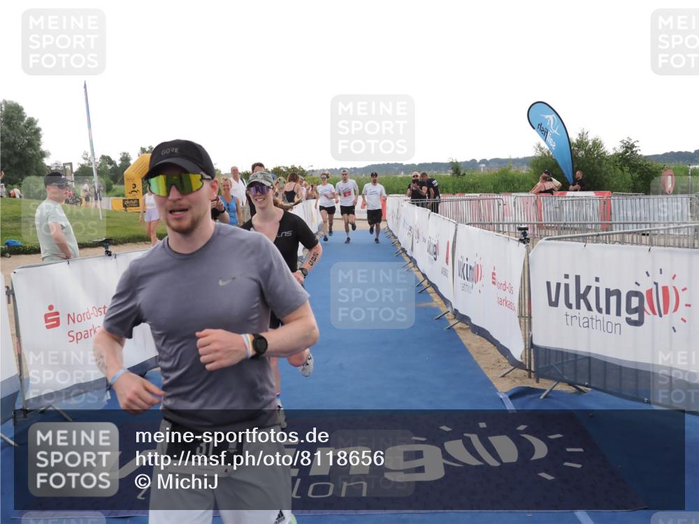 22.06.2025 - Viking Triathlon MichiJ http://msf.ph/oto/8118656 22.06.2025 16:28:10 Ziel 31, 285, 601 meine-sportfotos.de