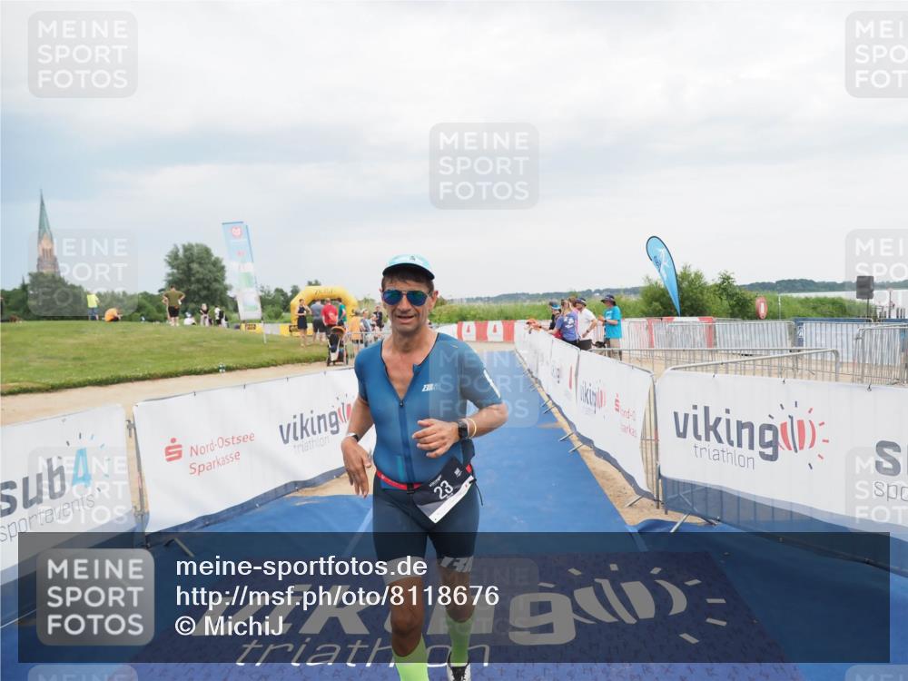 22.06.2025 - Viking Triathlon MichiJ http://msf.ph/oto/8118676 22.06.2025 16:56:19 Ziel 23 meine-sportfotos.de