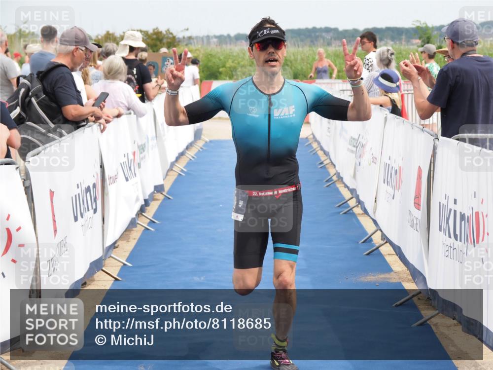 22.06.2025 - Viking Triathlon MichiJ http://msf.ph/oto/8118685 22.06.2025 14:57:39 Ziel 316 meine-sportfotos.de