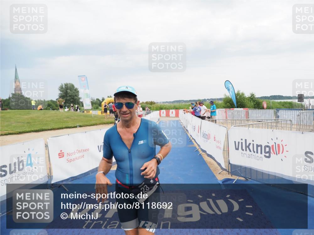 22.06.2025 - Viking Triathlon MichiJ http://msf.ph/oto/8118692 22.06.2025 16:56:19 Ziel 23 meine-sportfotos.de
