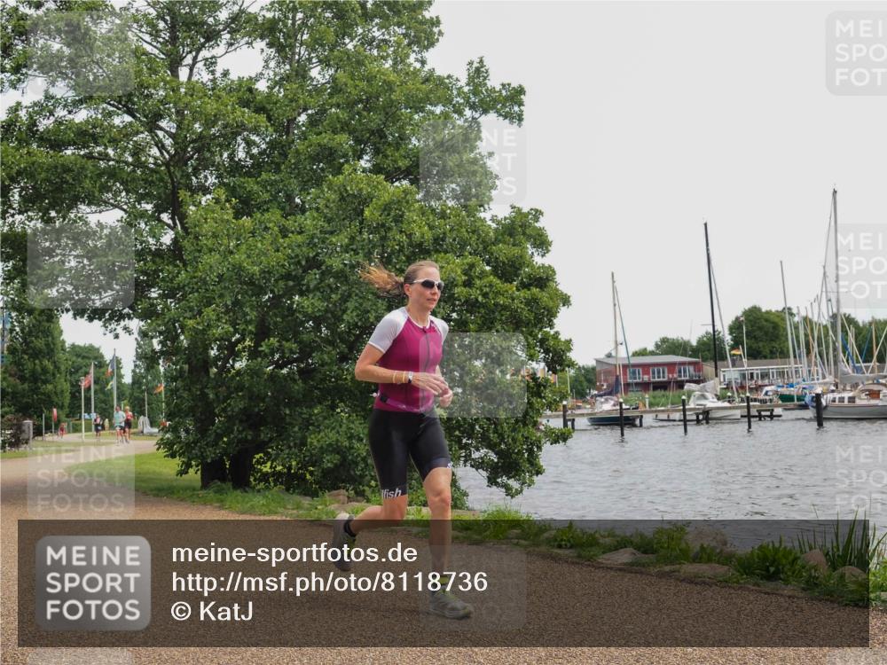 22.06.2025 - Viking Triathlon KatJ http://msf.ph/oto/8118736 22.06.2025 15:11:50 Laufen 249 meine-sportfotos.de