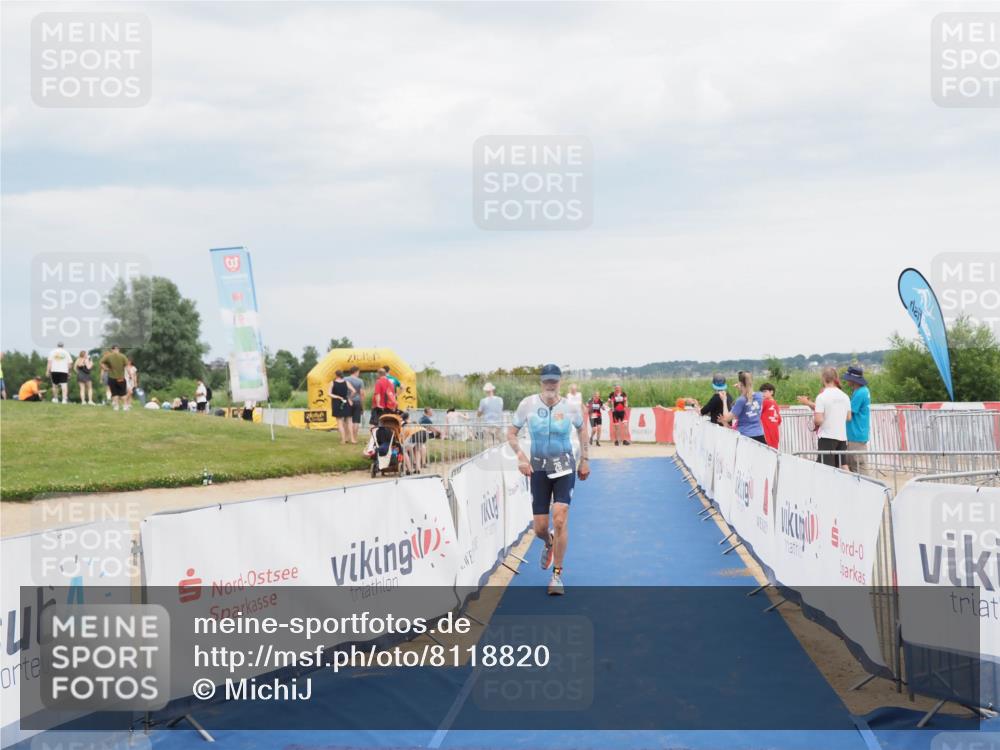 22.06.2025 - Viking Triathlon MichiJ http://msf.ph/oto/8118820 22.06.2025 16:59:19 Ziel 26 meine-sportfotos.de