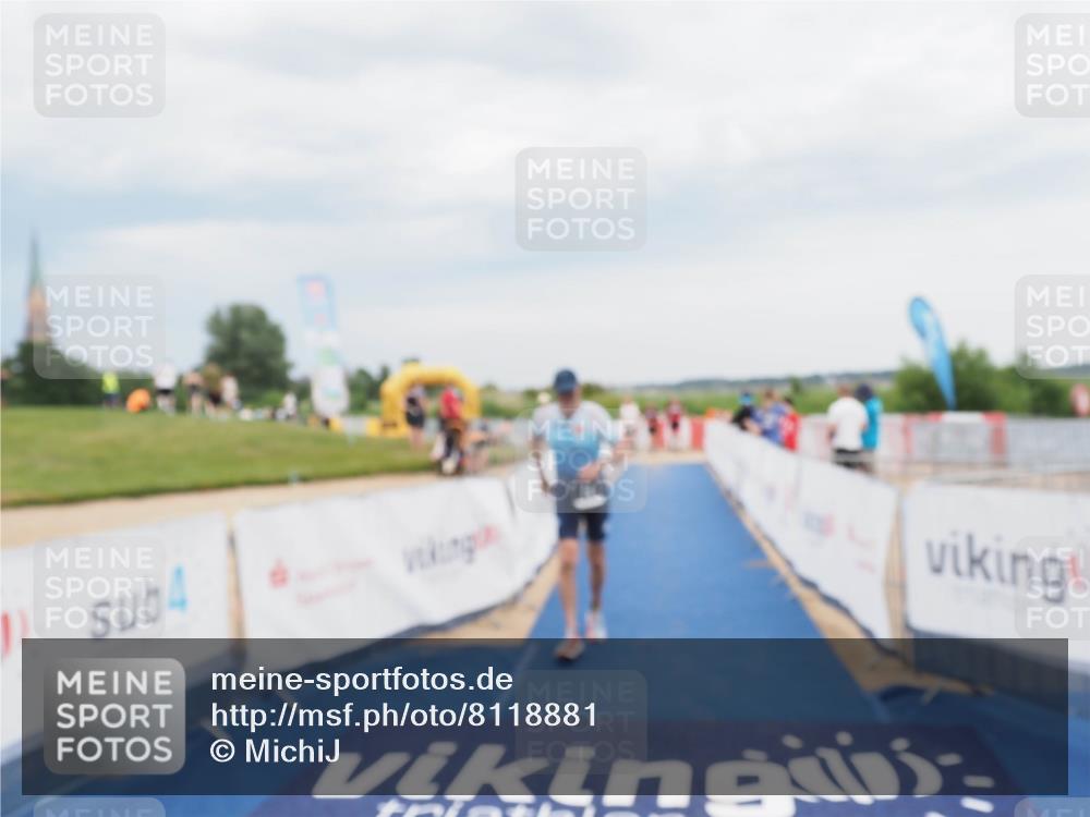 22.06.2025 - Viking Triathlon MichiJ http://msf.ph/oto/8118881 22.06.2025 16:59:20 Ziel 26 meine-sportfotos.de