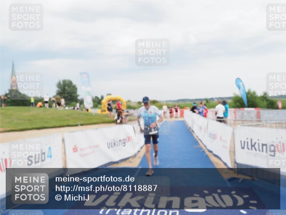 22.06.2025 - Viking Triathlon MichiJ http://msf.ph/oto/8118887 22.06.2025 16:59:20 Ziel 26 meine-sportfotos.de