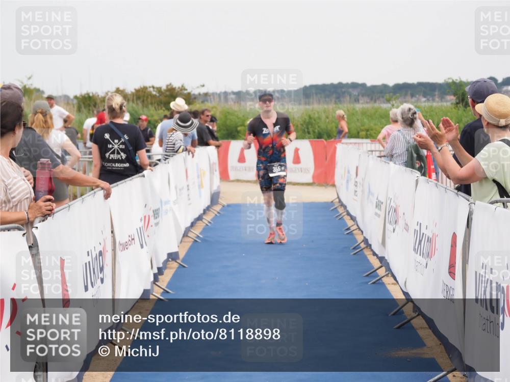 22.06.2025 - Viking Triathlon MichiJ http://msf.ph/oto/8118898 22.06.2025 15:08:34 Ziel 355 meine-sportfotos.de