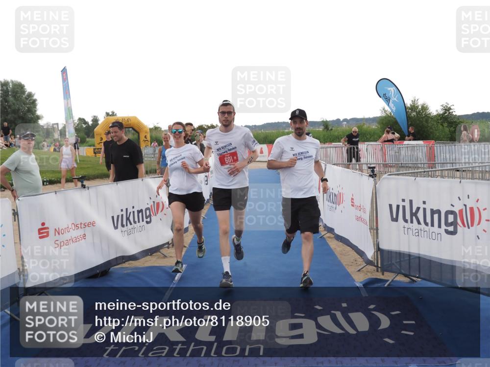 22.06.2025 - Viking Triathlon MichiJ http://msf.ph/oto/8118905 22.06.2025 16:28:14 Ziel 285, 601 meine-sportfotos.de