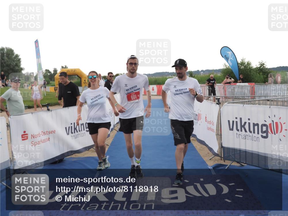 22.06.2025 - Viking Triathlon MichiJ http://msf.ph/oto/8118918 22.06.2025 16:28:14 Ziel 285, 601 meine-sportfotos.de