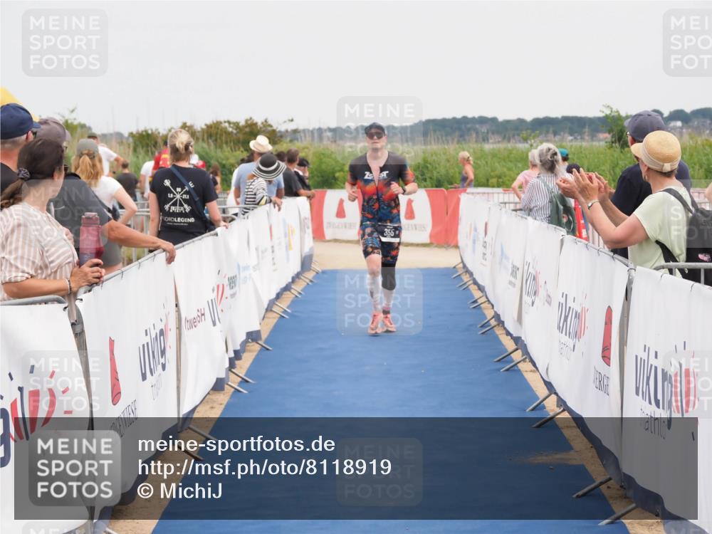 22.06.2025 - Viking Triathlon MichiJ http://msf.ph/oto/8118919 22.06.2025 15:08:34 Ziel 355 meine-sportfotos.de