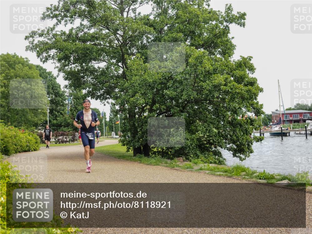 22.06.2025 - Viking Triathlon KatJ http://msf.ph/oto/8118921 22.06.2025 15:12:15 Laufen 54 meine-sportfotos.de