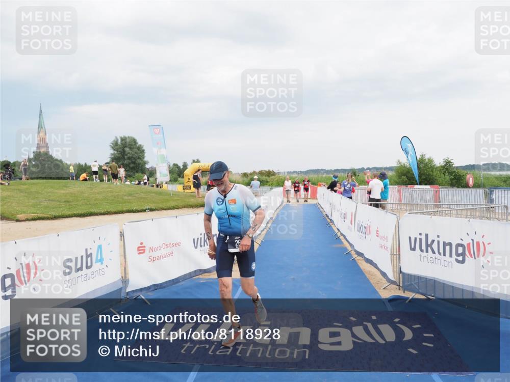 22.06.2025 - Viking Triathlon MichiJ http://msf.ph/oto/8118928 22.06.2025 16:59:21 Ziel 26 meine-sportfotos.de