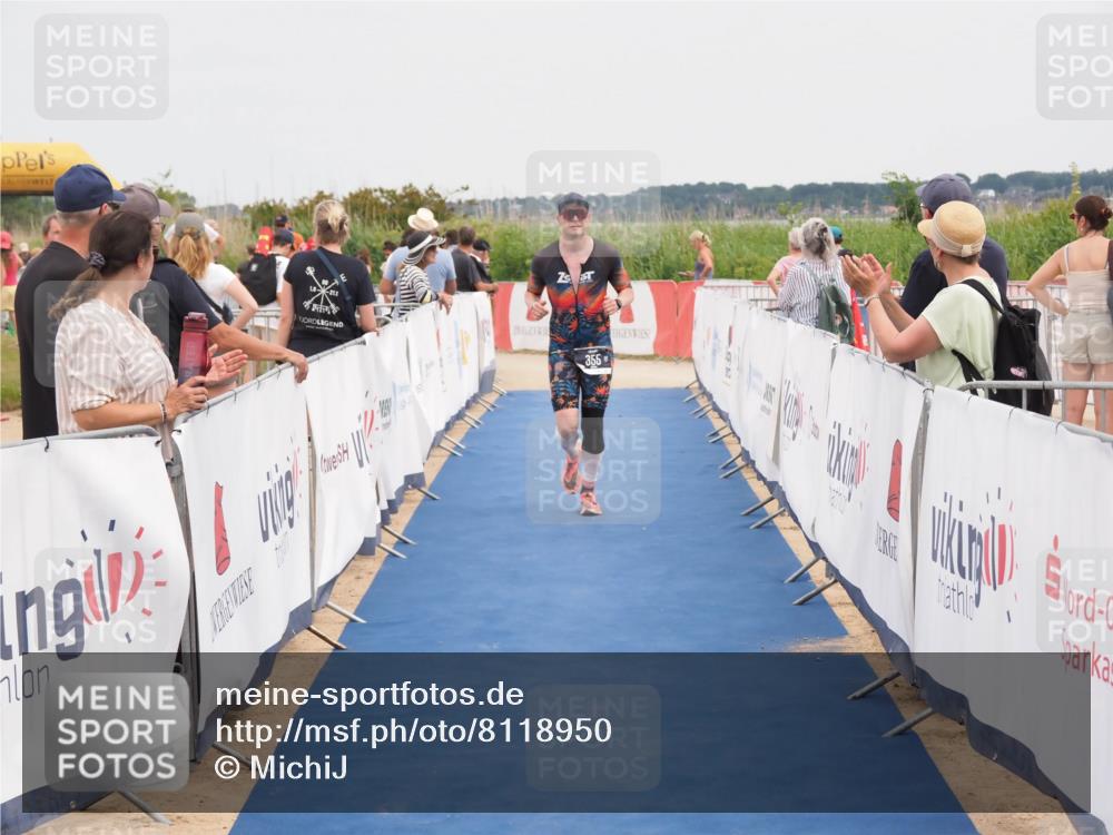 22.06.2025 - Viking Triathlon MichiJ http://msf.ph/oto/8118950 22.06.2025 15:08:35 Ziel 355 meine-sportfotos.de