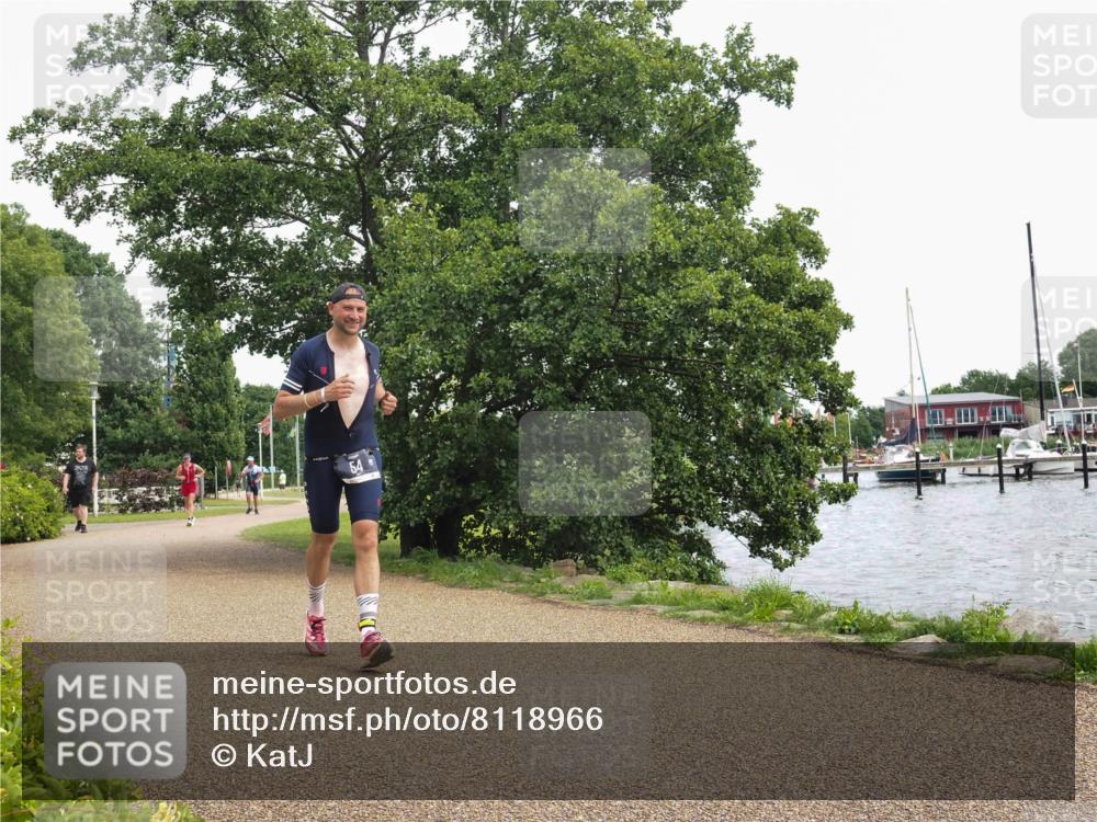 22.06.2025 - Viking Triathlon KatJ http://msf.ph/oto/8118966 22.06.2025 15:12:16 Laufen 54 meine-sportfotos.de
