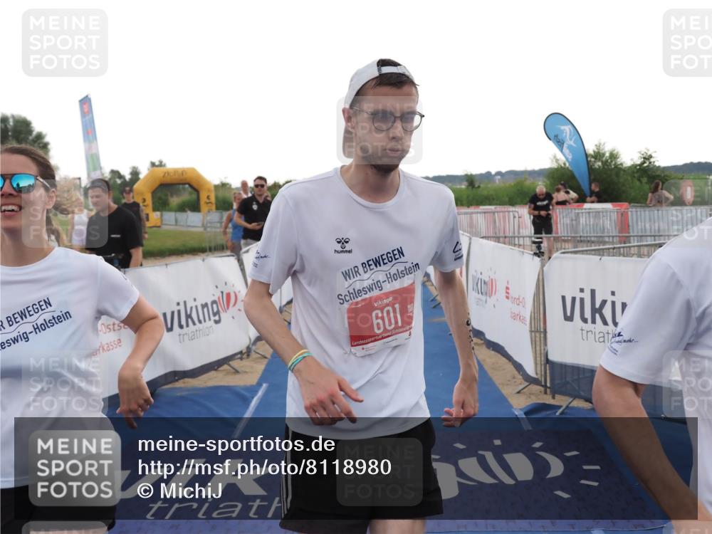 22.06.2025 - Viking Triathlon MichiJ http://msf.ph/oto/8118980 22.06.2025 16:28:15 Ziel 601 meine-sportfotos.de