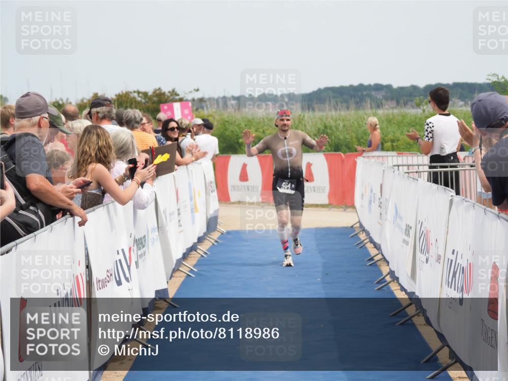 22.06.2025 - Viking Triathlon MichiJ http://msf.ph/oto/8118986 22.06.2025 14:58:32 Ziel 464 meine-sportfotos.de
