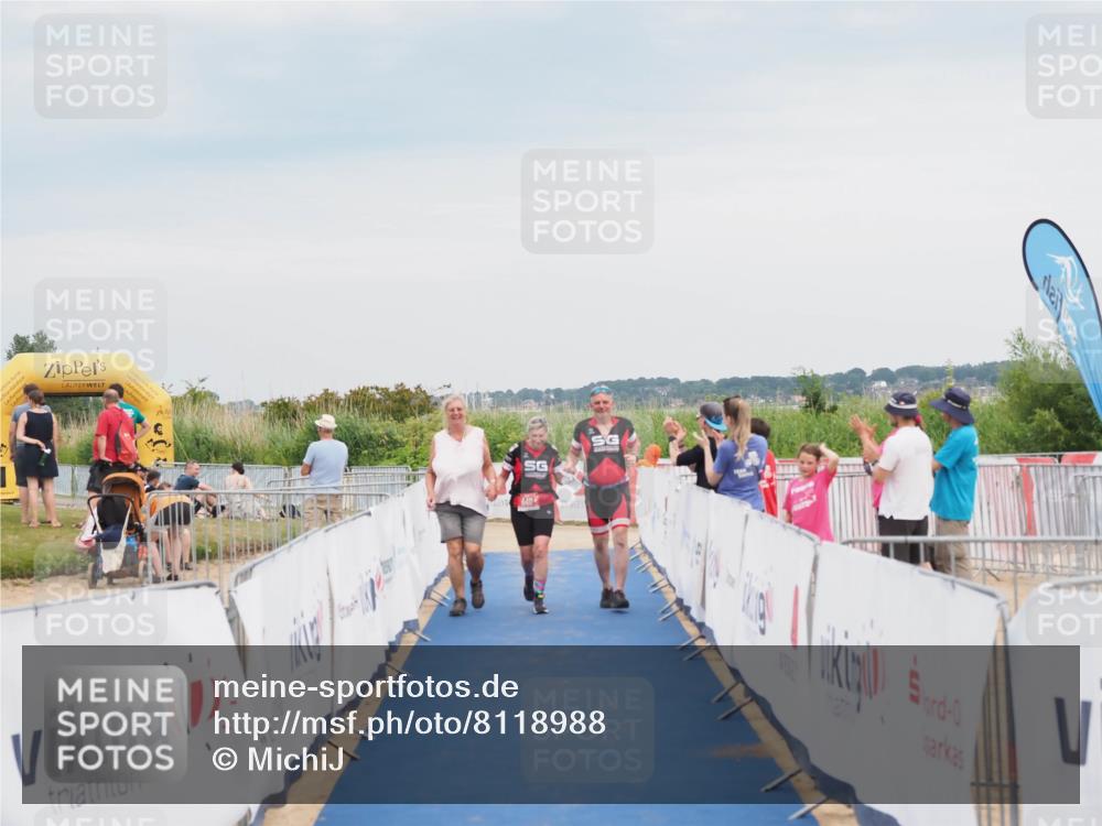 22.06.2025 - Viking Triathlon MichiJ http://msf.ph/oto/8118988 22.06.2025 16:59:26 Ziel 640 meine-sportfotos.de