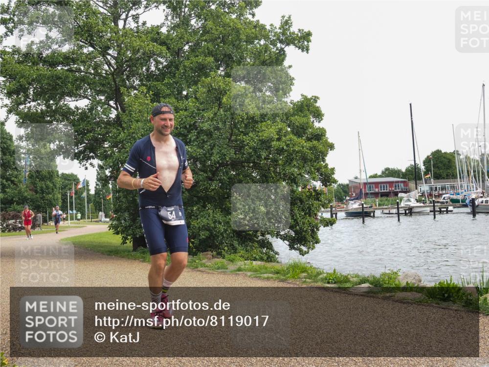22.06.2025 - Viking Triathlon KatJ http://msf.ph/oto/8119017 22.06.2025 15:12:16 Laufen 54 meine-sportfotos.de