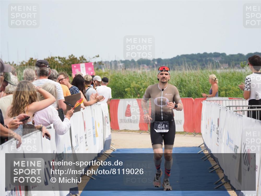 22.06.2025 - Viking Triathlon MichiJ http://msf.ph/oto/8119026 22.06.2025 14:58:34 Ziel 464 meine-sportfotos.de