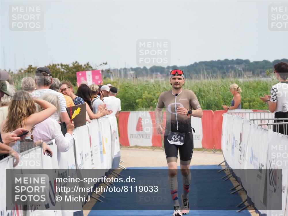 22.06.2025 - Viking Triathlon MichiJ http://msf.ph/oto/8119033 22.06.2025 14:58:34 Ziel 464 meine-sportfotos.de