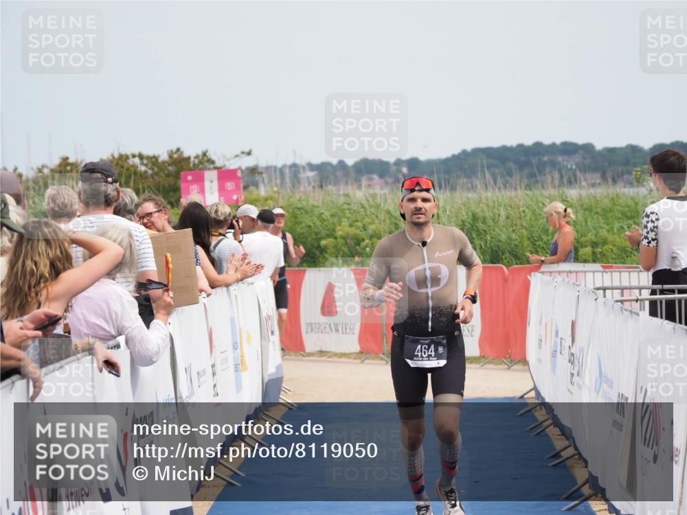 22.06.2025 - Viking Triathlon MichiJ http://msf.ph/oto/8119050 22.06.2025 14:58:34 Ziel 464 meine-sportfotos.de