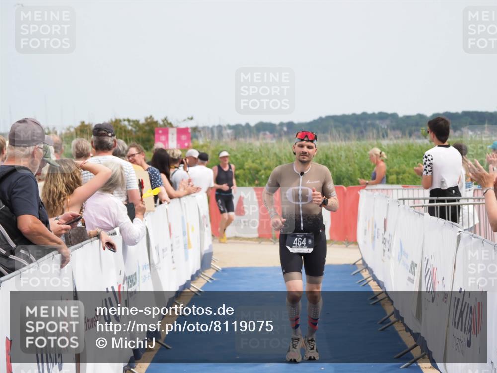 22.06.2025 - Viking Triathlon MichiJ http://msf.ph/oto/8119075 22.06.2025 14:58:34 Ziel 464 meine-sportfotos.de