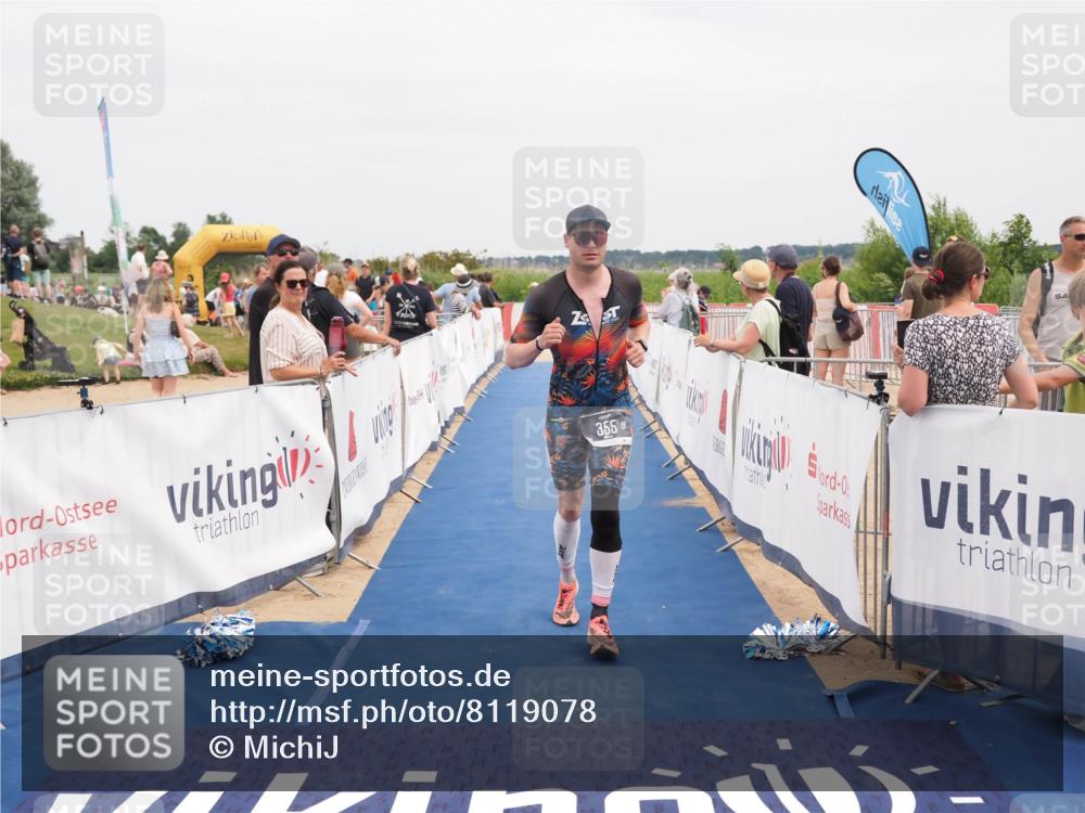 22.06.2025 - Viking Triathlon MichiJ http://msf.ph/oto/8119078 22.06.2025 15:08:38 Ziel 355 meine-sportfotos.de