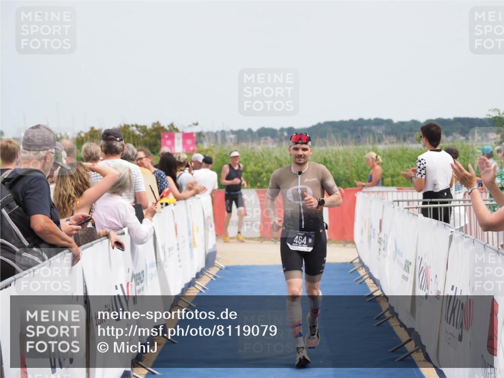 22.06.2025 - Viking Triathlon MichiJ http://msf.ph/oto/8119079 22.06.2025 14:58:34 Ziel 464 meine-sportfotos.de