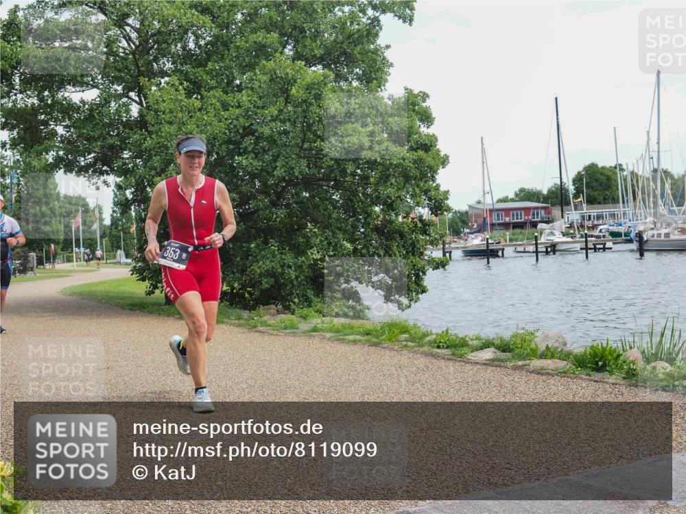 22.06.2025 - Viking Triathlon KatJ http://msf.ph/oto/8119099 22.06.2025 15:12:26 Laufen 353, 627 meine-sportfotos.de