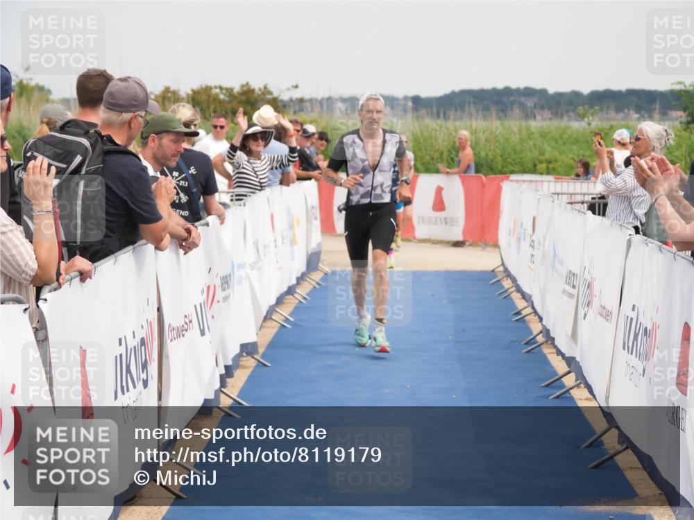 22.06.2025 - Viking Triathlon MichiJ http://msf.ph/oto/8119179 22.06.2025 15:09:08 Ziel 17 meine-sportfotos.de