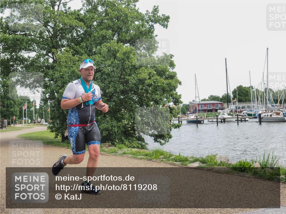 22.06.2025 - Viking Triathlon KatJ http://msf.ph/oto/8119208 22.06.2025 15:12:28 Laufen 353, 627 meine-sportfotos.de