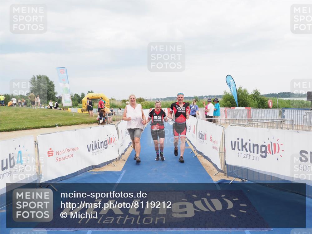 22.06.2025 - Viking Triathlon MichiJ http://msf.ph/oto/8119212 22.06.2025 16:59:30 Ziel 640 meine-sportfotos.de