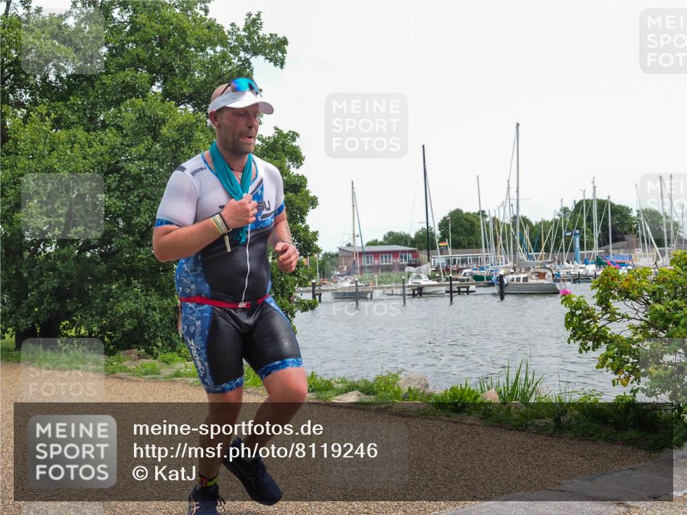 22.06.2025 - Viking Triathlon KatJ http://msf.ph/oto/8119246 22.06.2025 15:12:28 Laufen 353, 627 meine-sportfotos.de