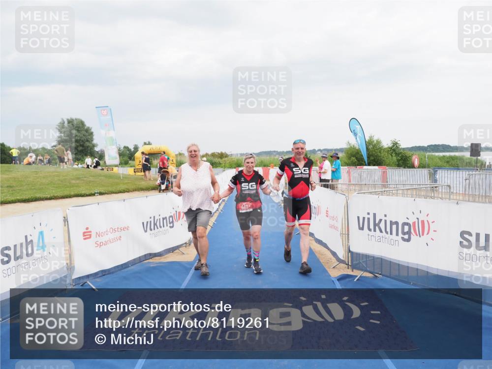 22.06.2025 - Viking Triathlon MichiJ http://msf.ph/oto/8119261 22.06.2025 16:59:31 Ziel 640 meine-sportfotos.de