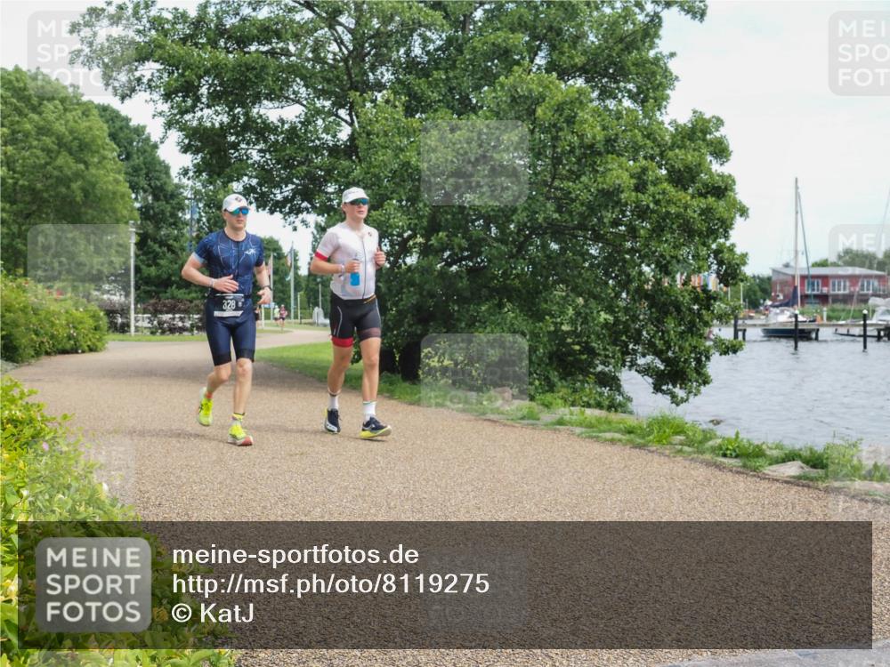 22.06.2025 - Viking Triathlon KatJ http://msf.ph/oto/8119275 22.06.2025 15:12:52 Laufen 318, 328 meine-sportfotos.de