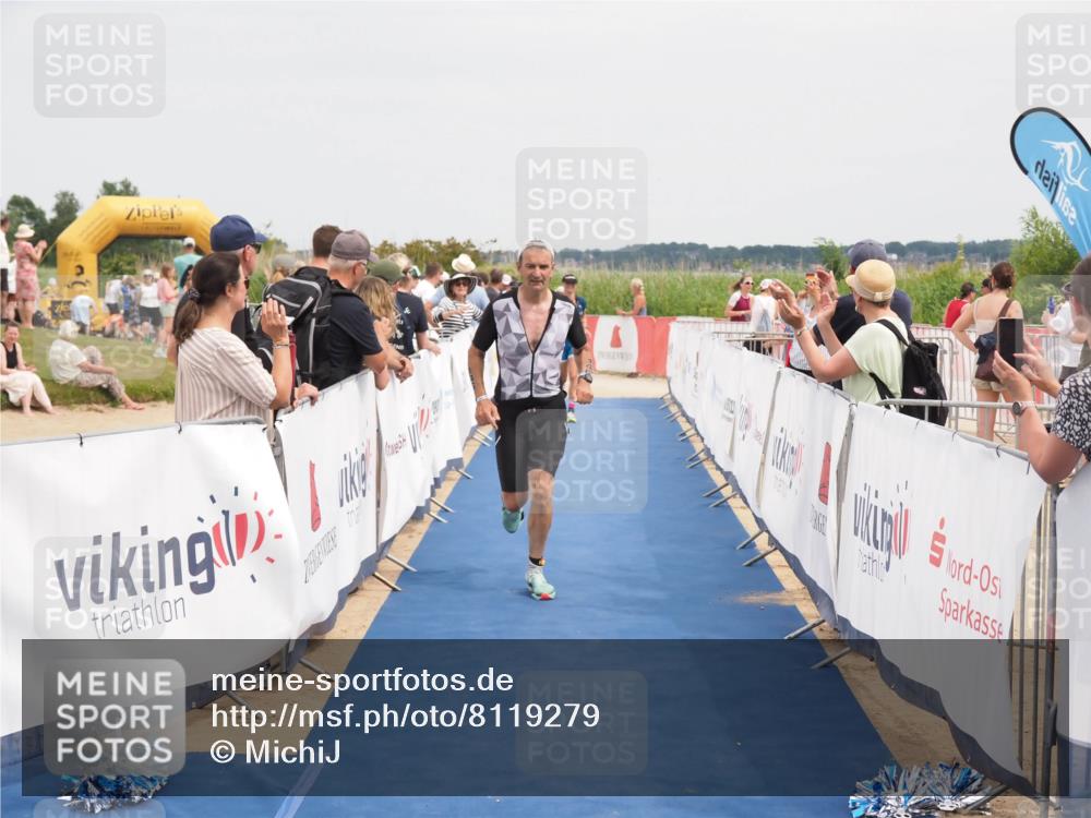 22.06.2025 - Viking Triathlon MichiJ http://msf.ph/oto/8119279 22.06.2025 15:09:09 Ziel 17 meine-sportfotos.de